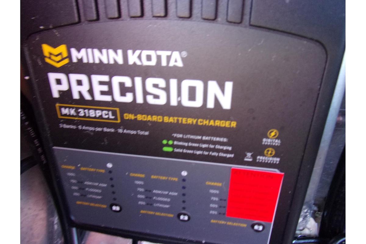 2026 Vexus AVX 1880 with Hex Vex camo