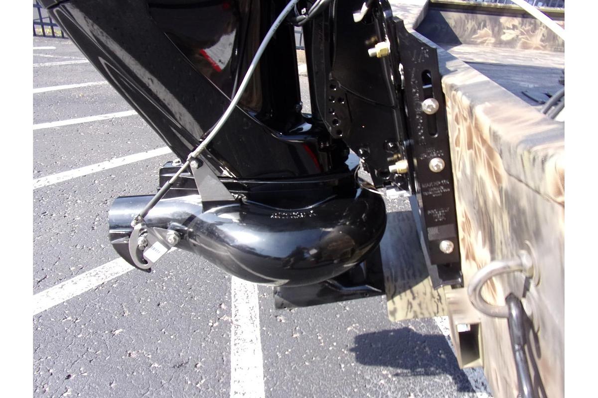 2025 Crestliner 1700 Storm jet drive