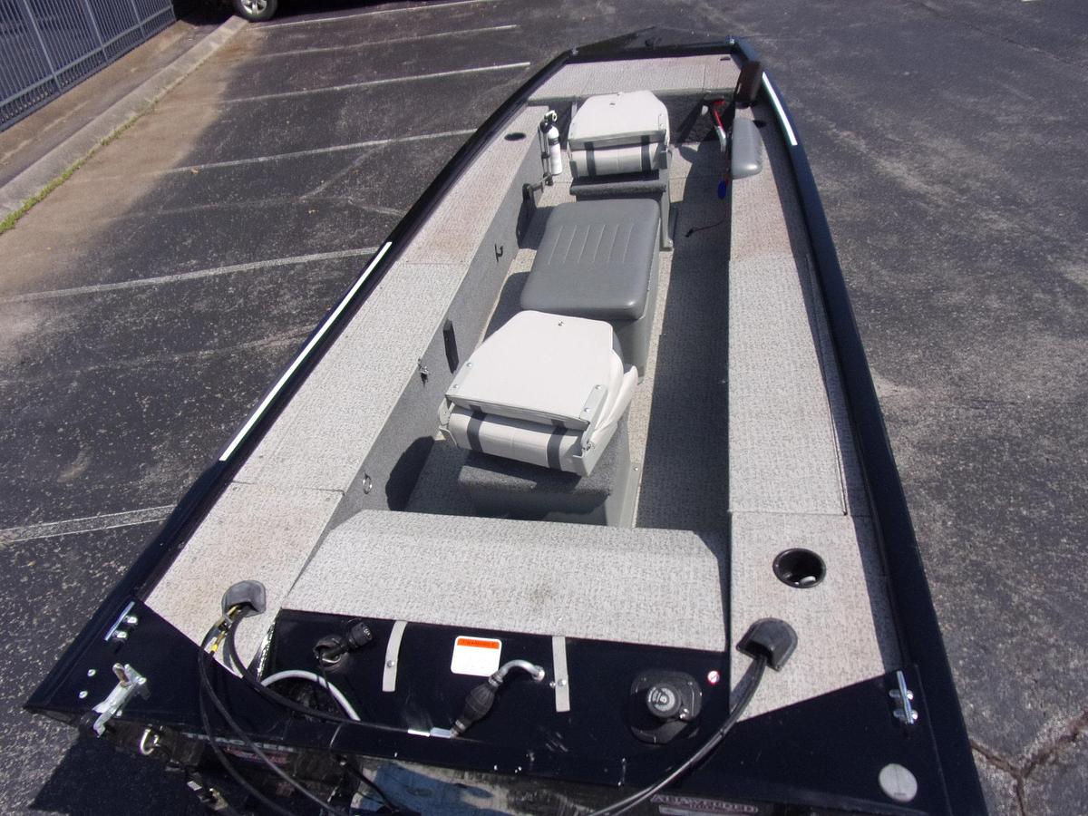Used 2020 Tracker Panfish 16