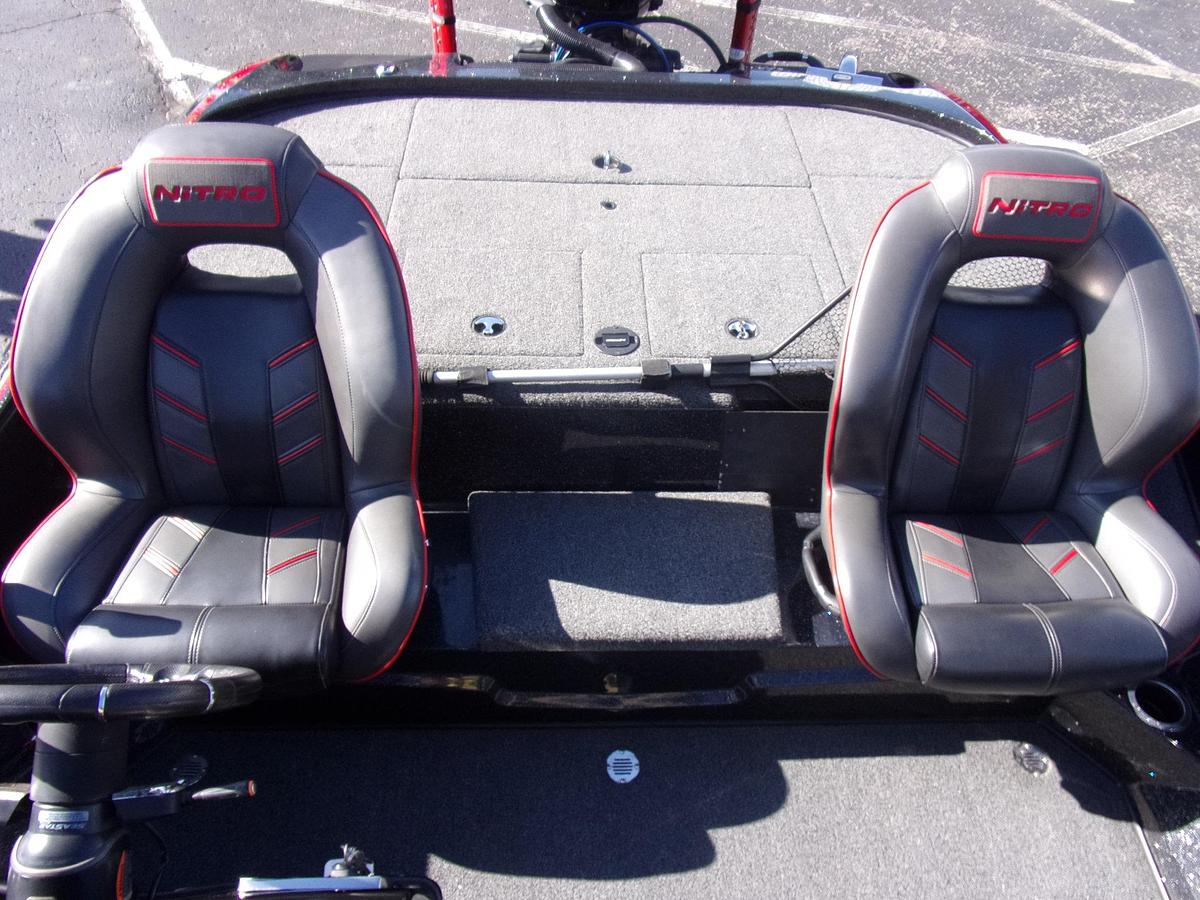 Used 2019 Nitro Z 19 with 200 4-stroke, Spot Lock, 10' Blades, 3 H'Bird units