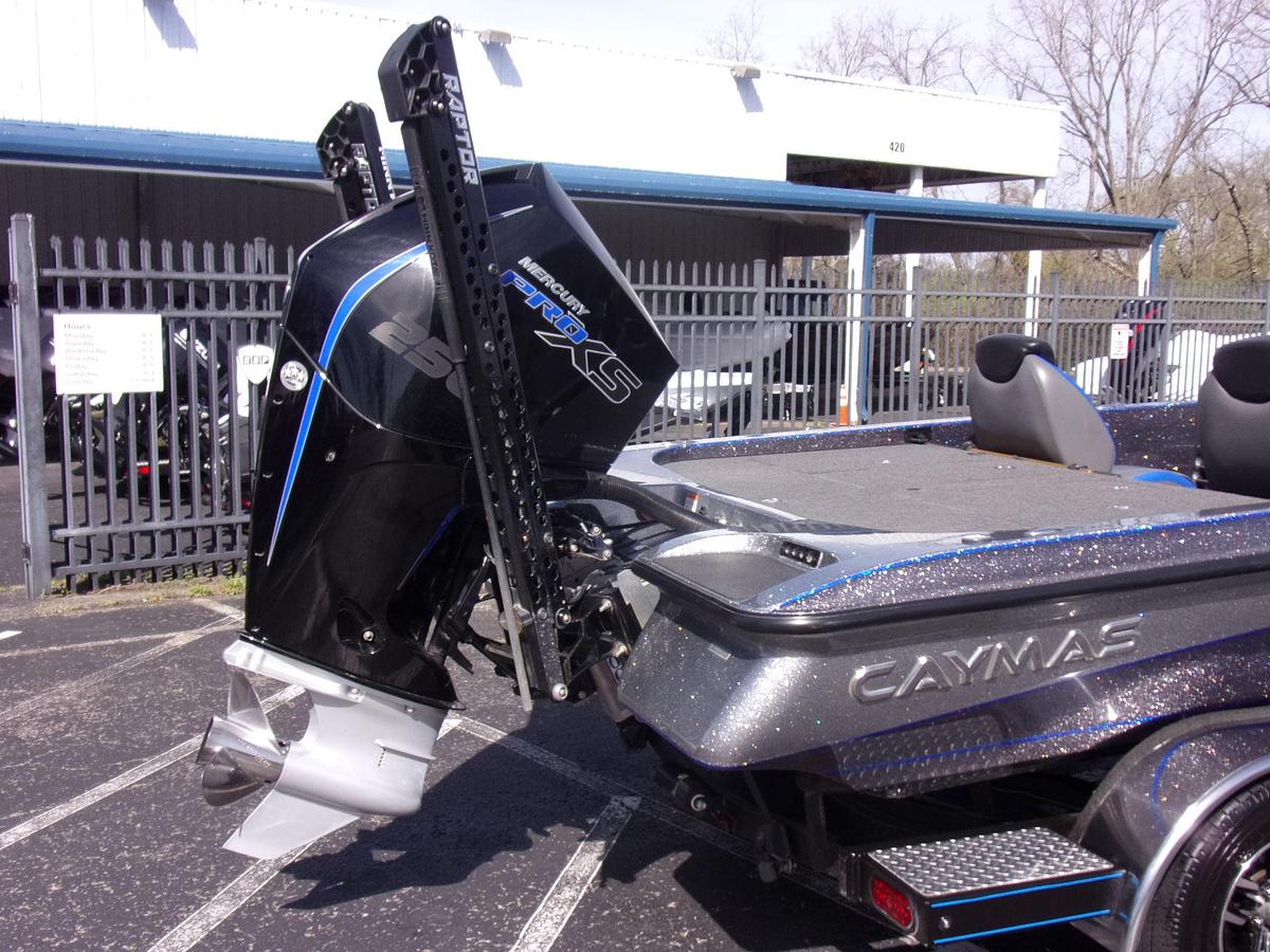 Used 2022 Caymas CX 2o Pro with Mercury 250 L Pro XS