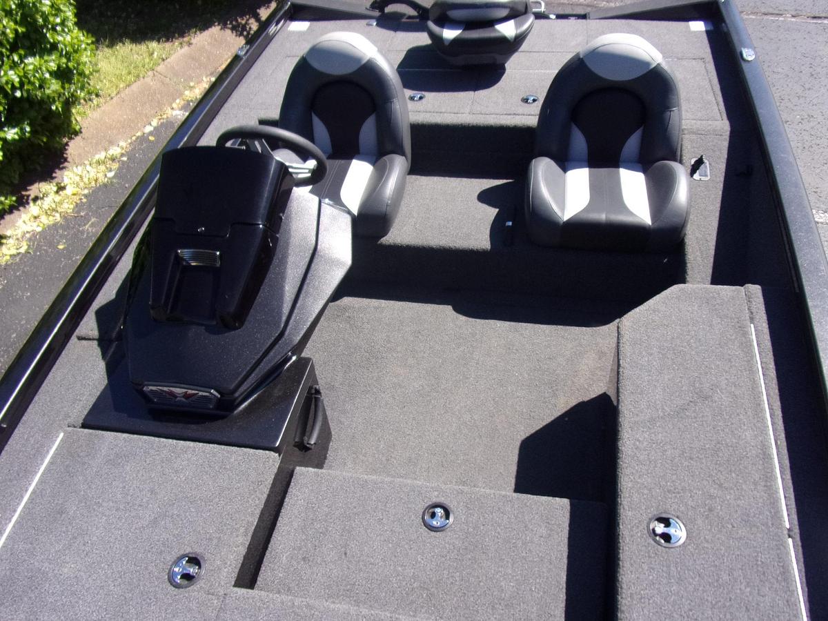 Used 2021 Vexus AVX 181 with Mercury 60 C.T. with 65 hours