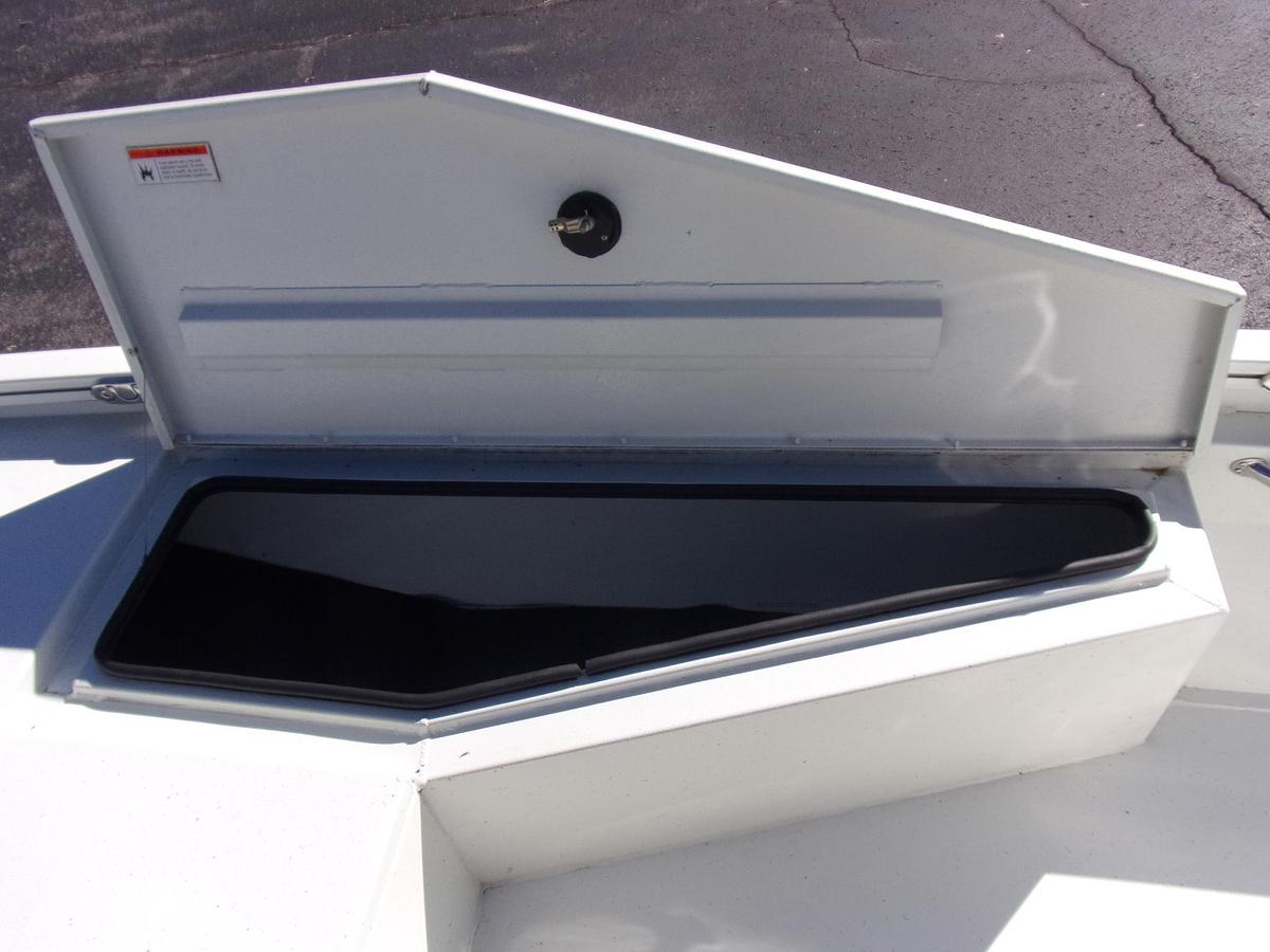 Used 2022 Lowe 20 Bay with Mercury 150 Pro XS ONLY 9 HOURS and 2 year warranty