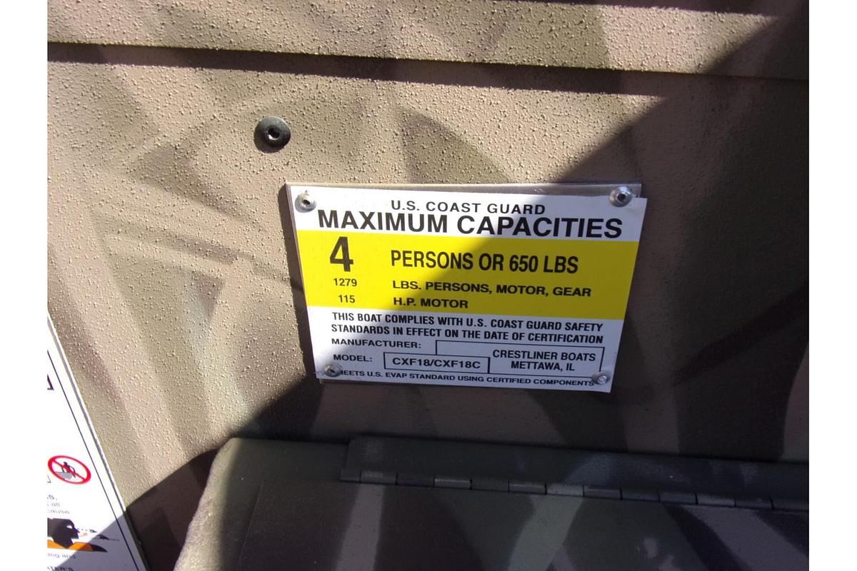 2025 Crestliner XF 189