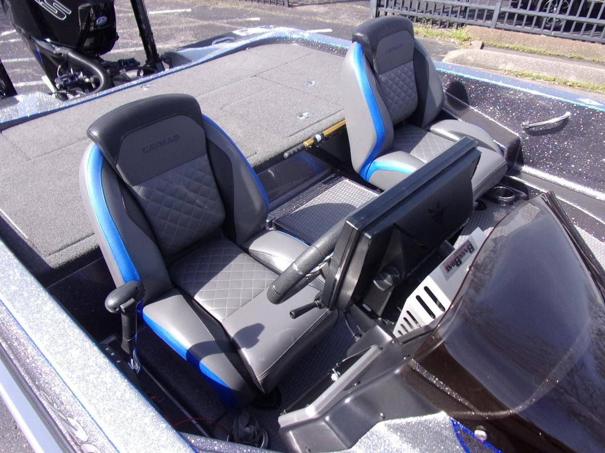 Used 2022 Caymas CX 2o Pro with Mercury 250 L Pro XS