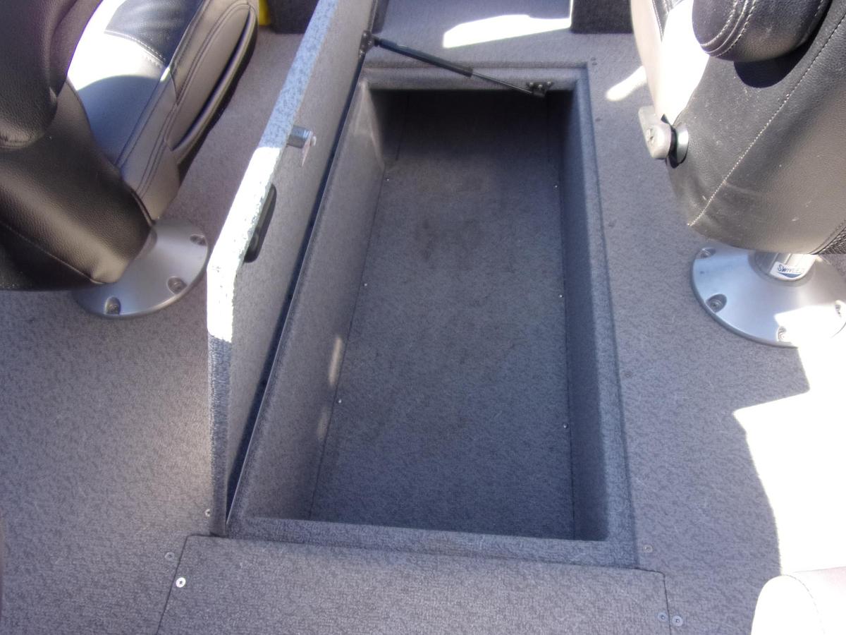 Used 2020 Crestliner 1850 Super Hawk