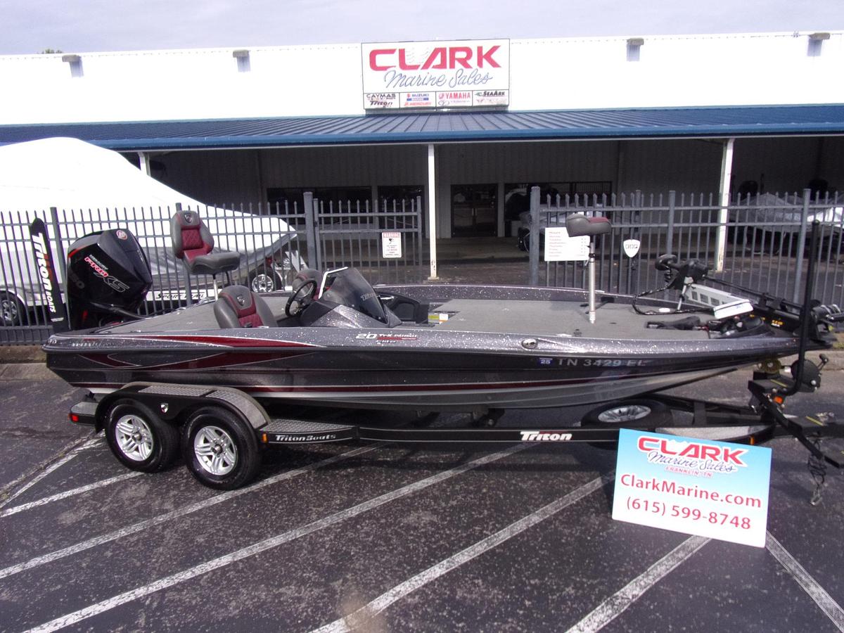 Used 2017 Triton 20 TRX Patriot with 2021 Mercury 250 PrRo XS 4-stroke