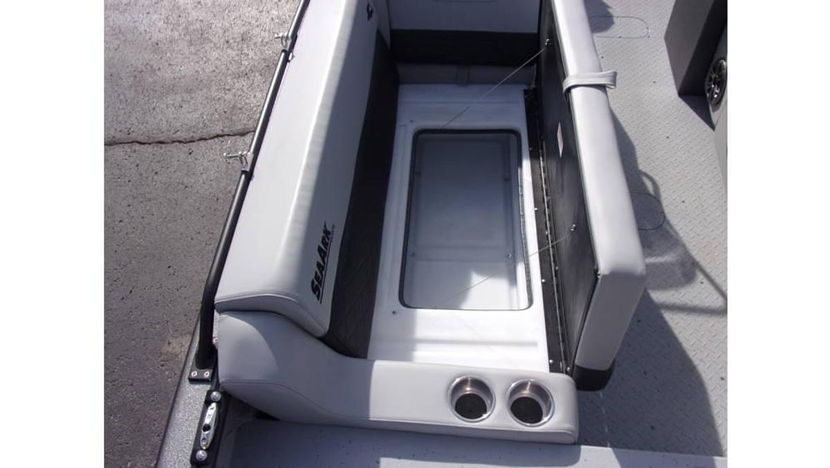 2026 SeaArk Big Easy with Suzuki DF 250 SS