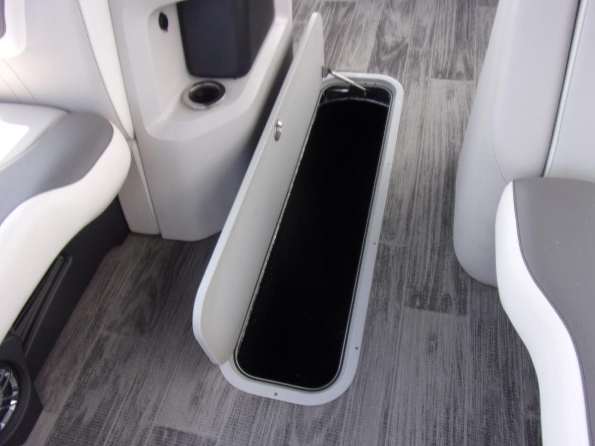 New 2024 Avalon LSZ 2585 VRL with Suzuki DF 250