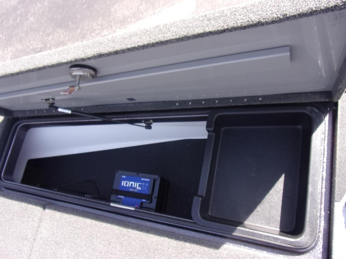 Used 2022 Caymas CX 2o Pro with Mercury 250 L Pro XS