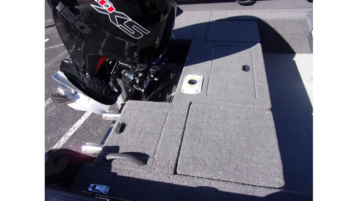 Used 2023 Lund 1875 Impact XS