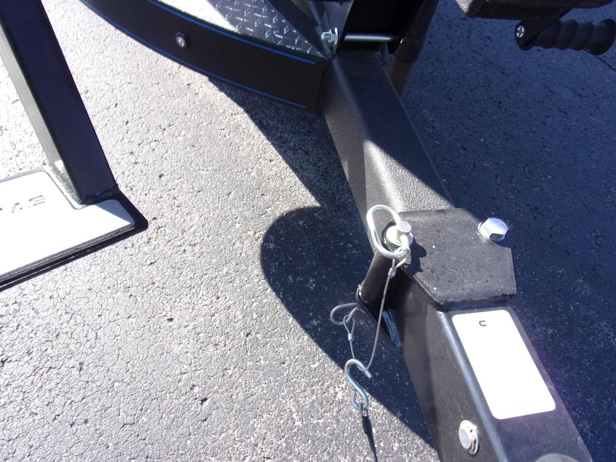 New, 2025 Caymas CX 20 with Mercury 250 L Pro XS