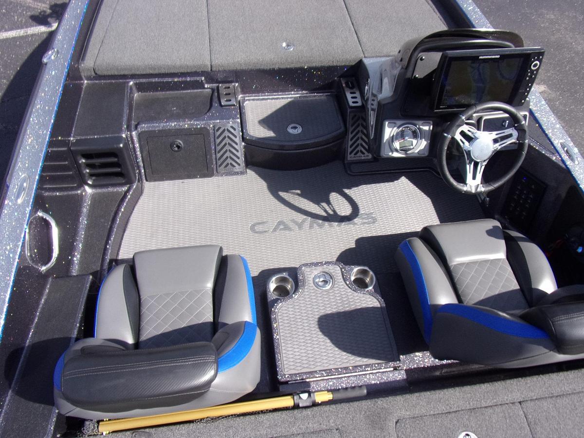 Used 2022 Caymas CX 2o Pro with Mercury 250 L Pro XS