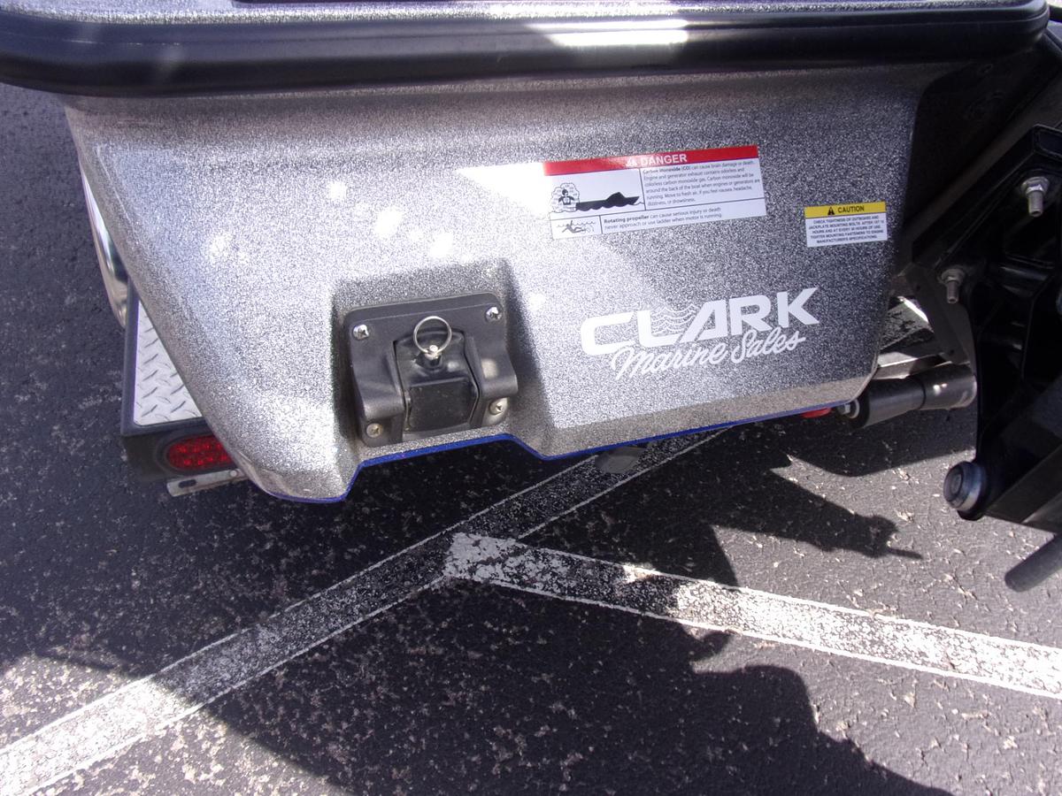 Used 2022 Caymas CX 2o Pro with Mercury 250 L Pro XS