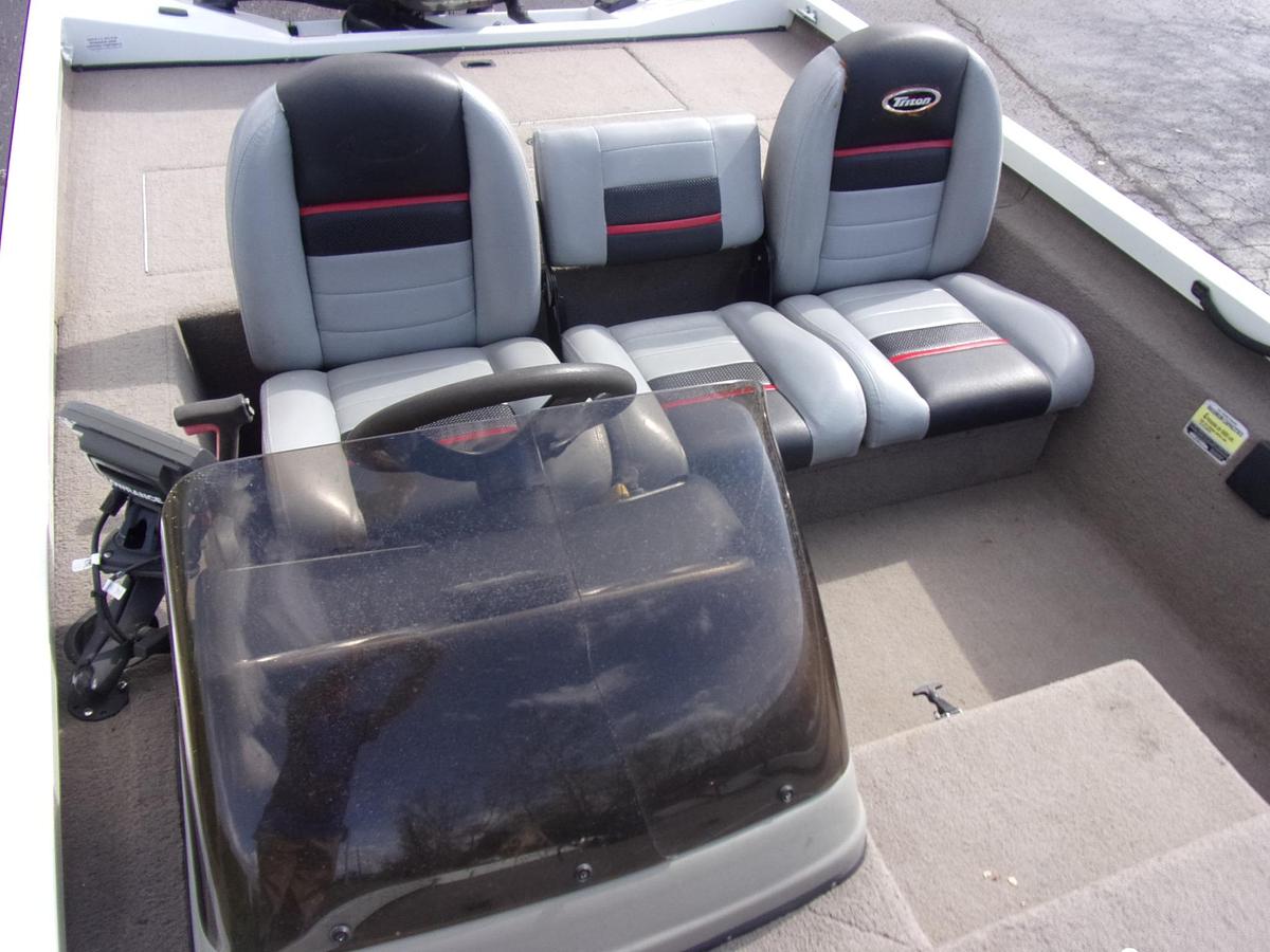 Used 2010 Triton TS 18