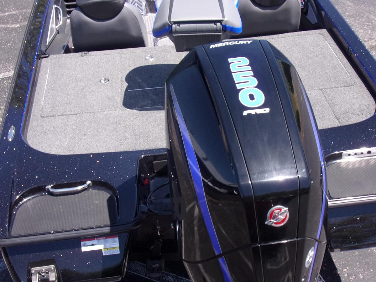 Used 2020 Caymas CX 20 with Mercury 250 L Pro XS