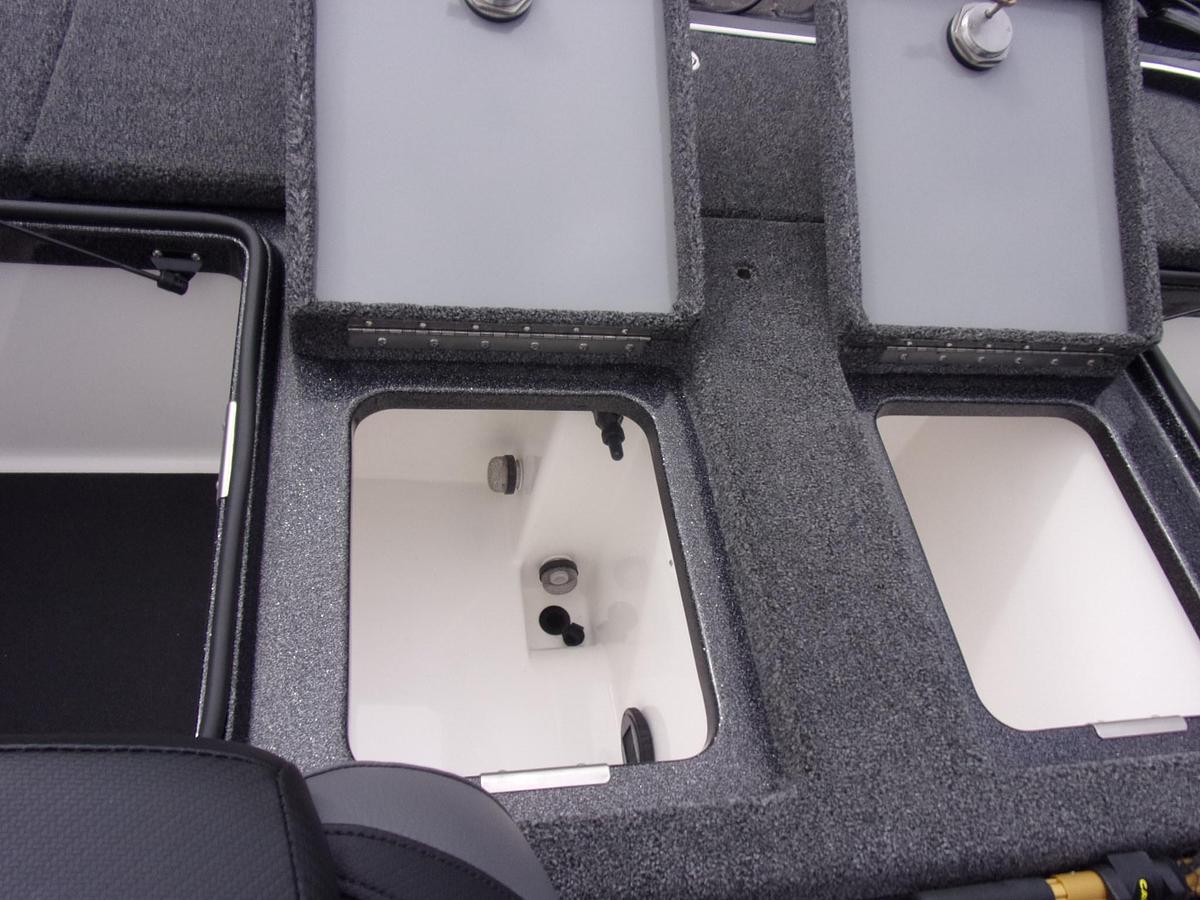 2027 Caymas CX 20 Pro with Mercury 250 L Pro XS