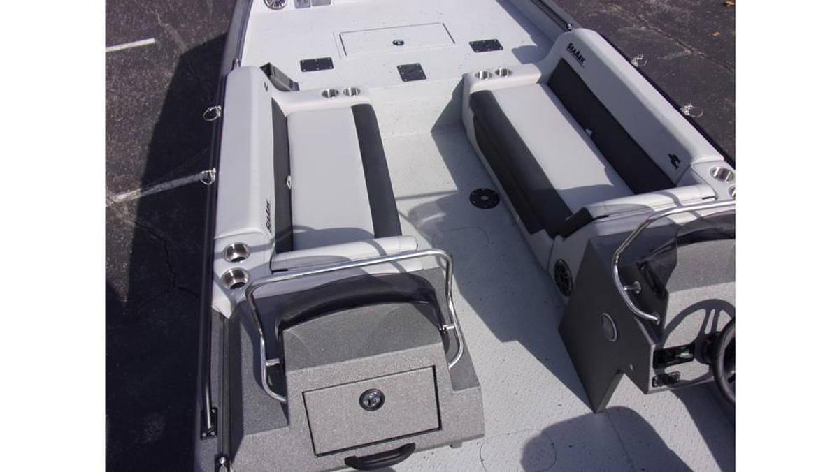 2026 SeaArk Big Easy with Suzuki DF 250 SS