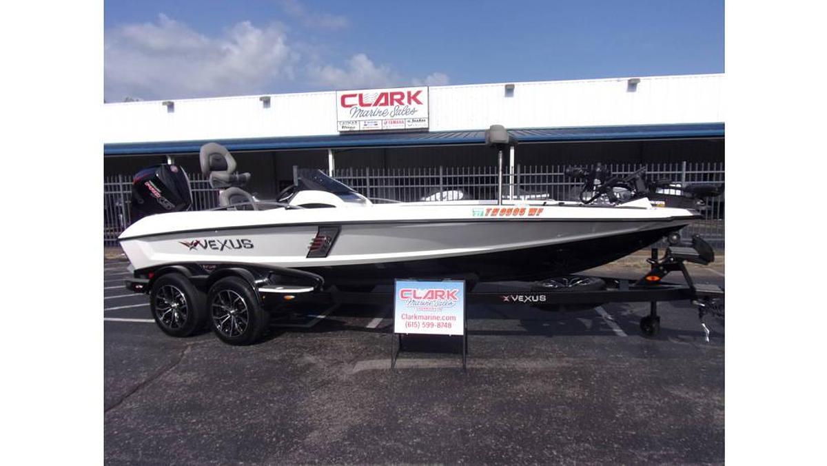 Used 2020 Vexus VX20 with only 30 HOURS!