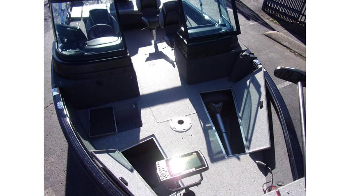 Used 2023 Lund 1875 Impact XS