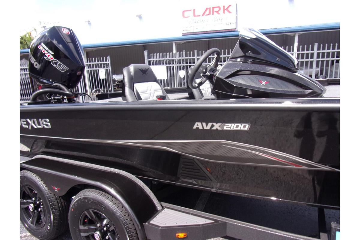 2026 Vexus AVX 2100 Blackout