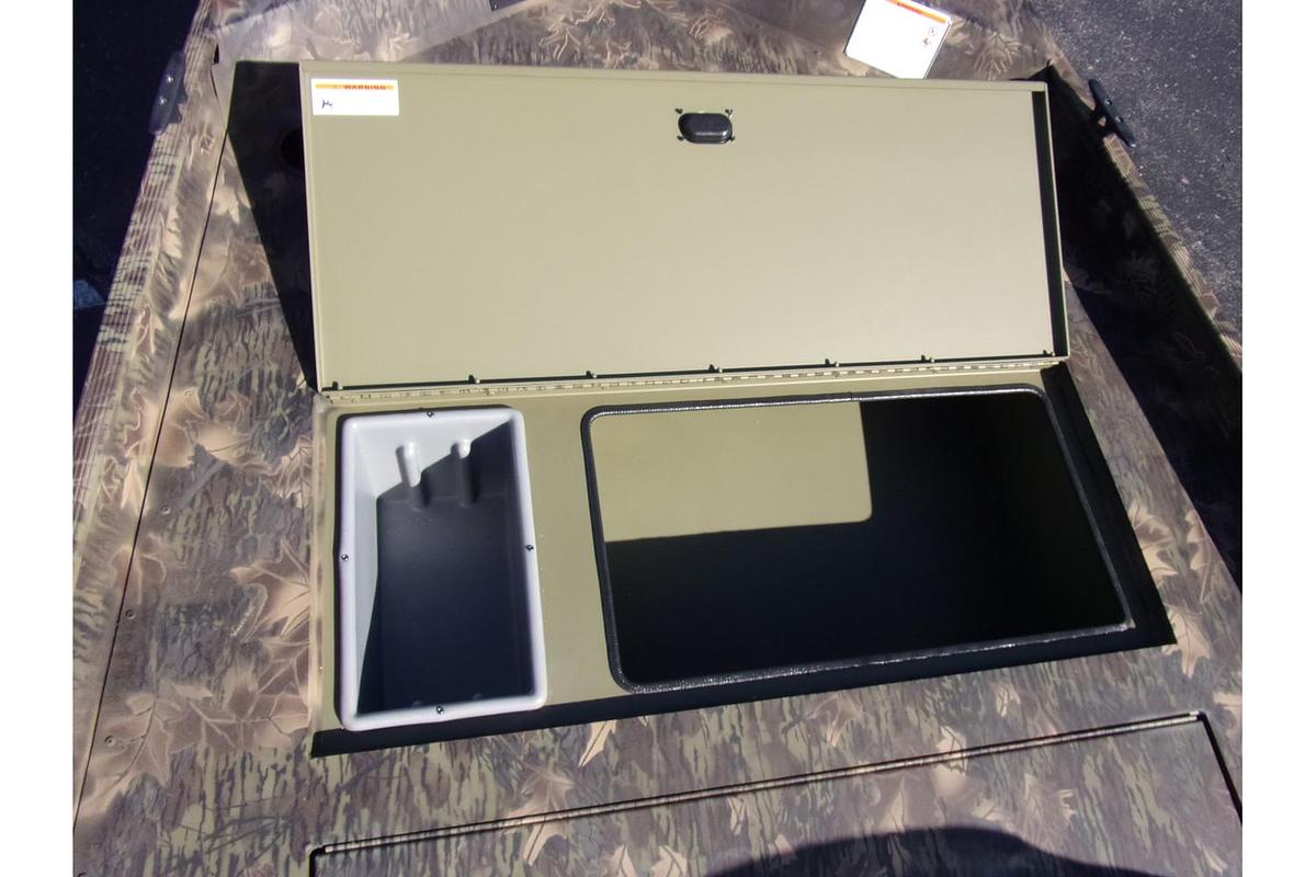 2025 Crestliner 1700 Storm jet drive