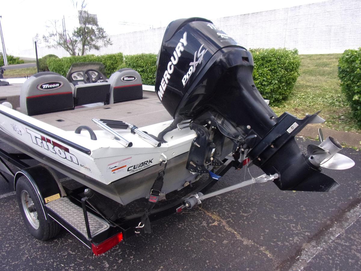 Used 2010 Triton TS 18