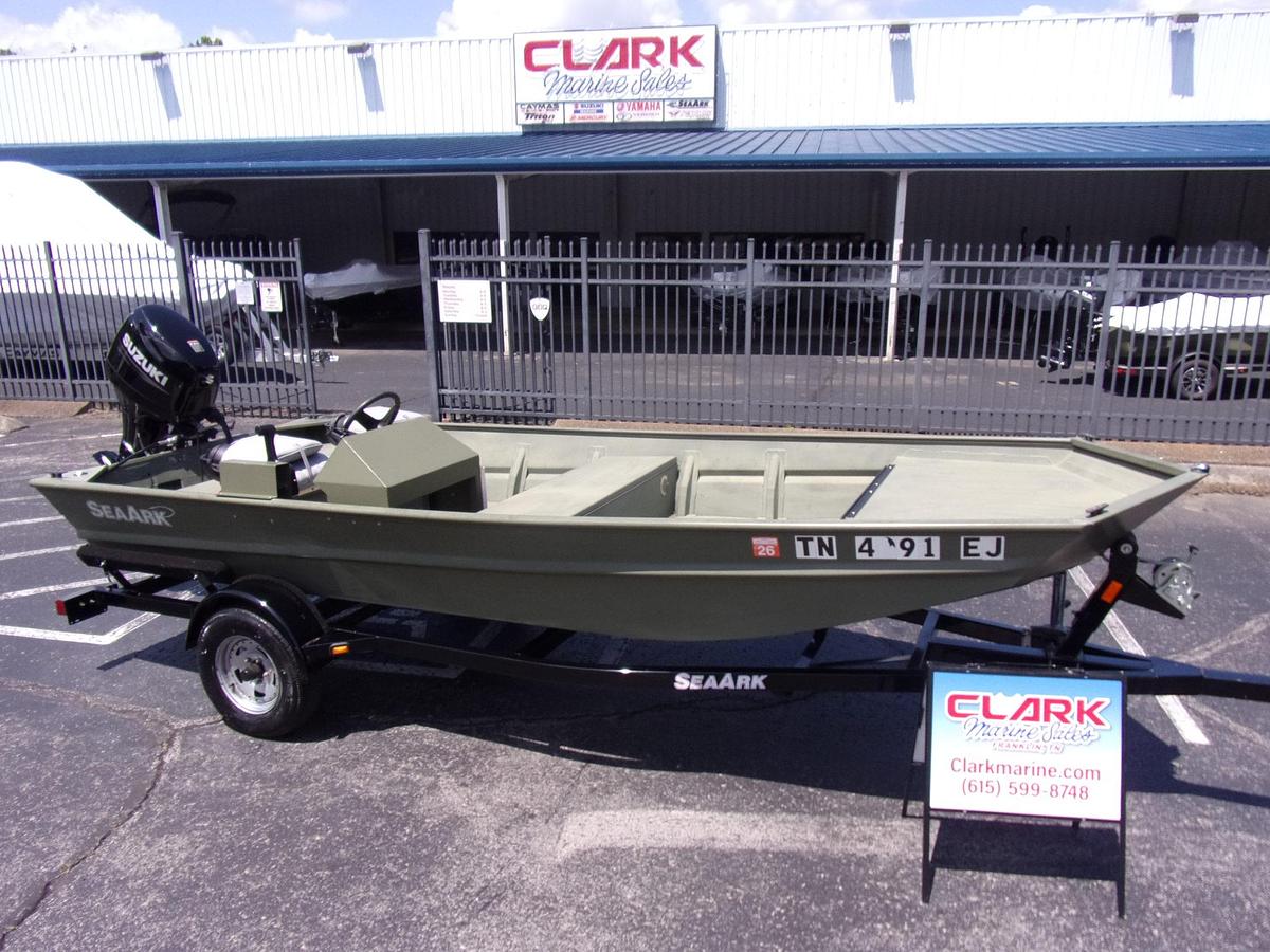 Used 2015 SeaArk 1652 Side Console with low hour, 2023 Suzuki DF 50 4-stroke