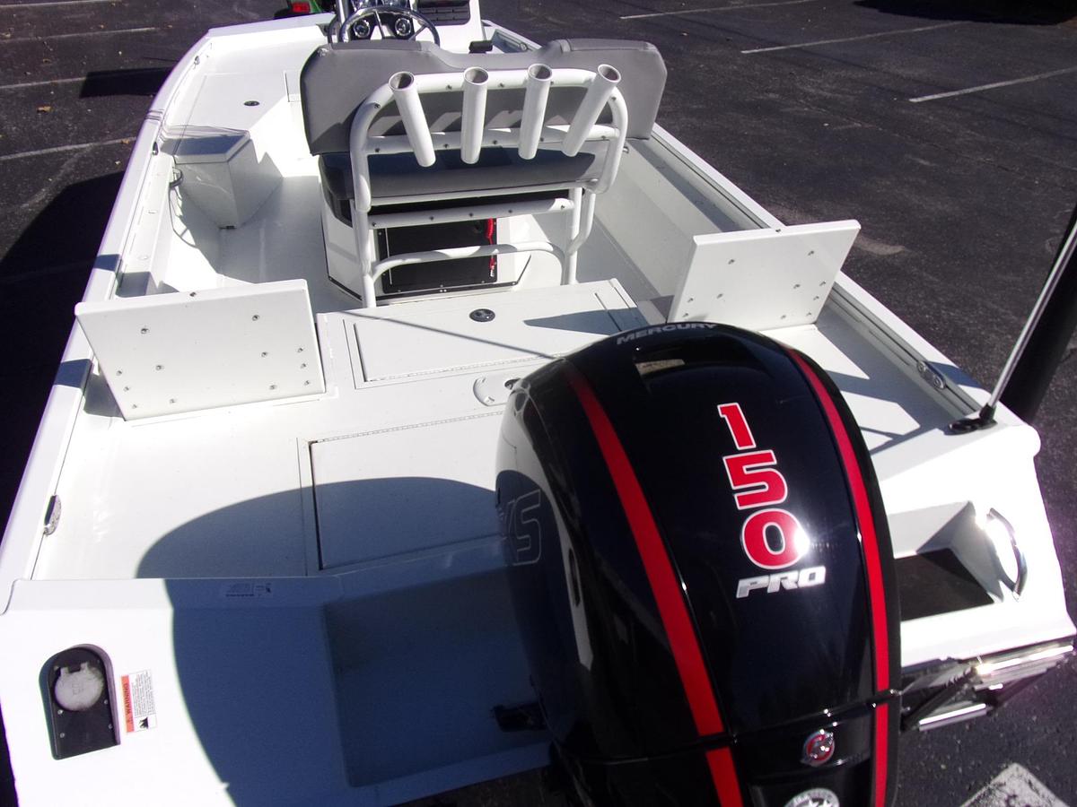 Used 2022 Lowe 20 Bay with Mercury 150 Pro XS ONLY 9 HOURS and 2 year warranty