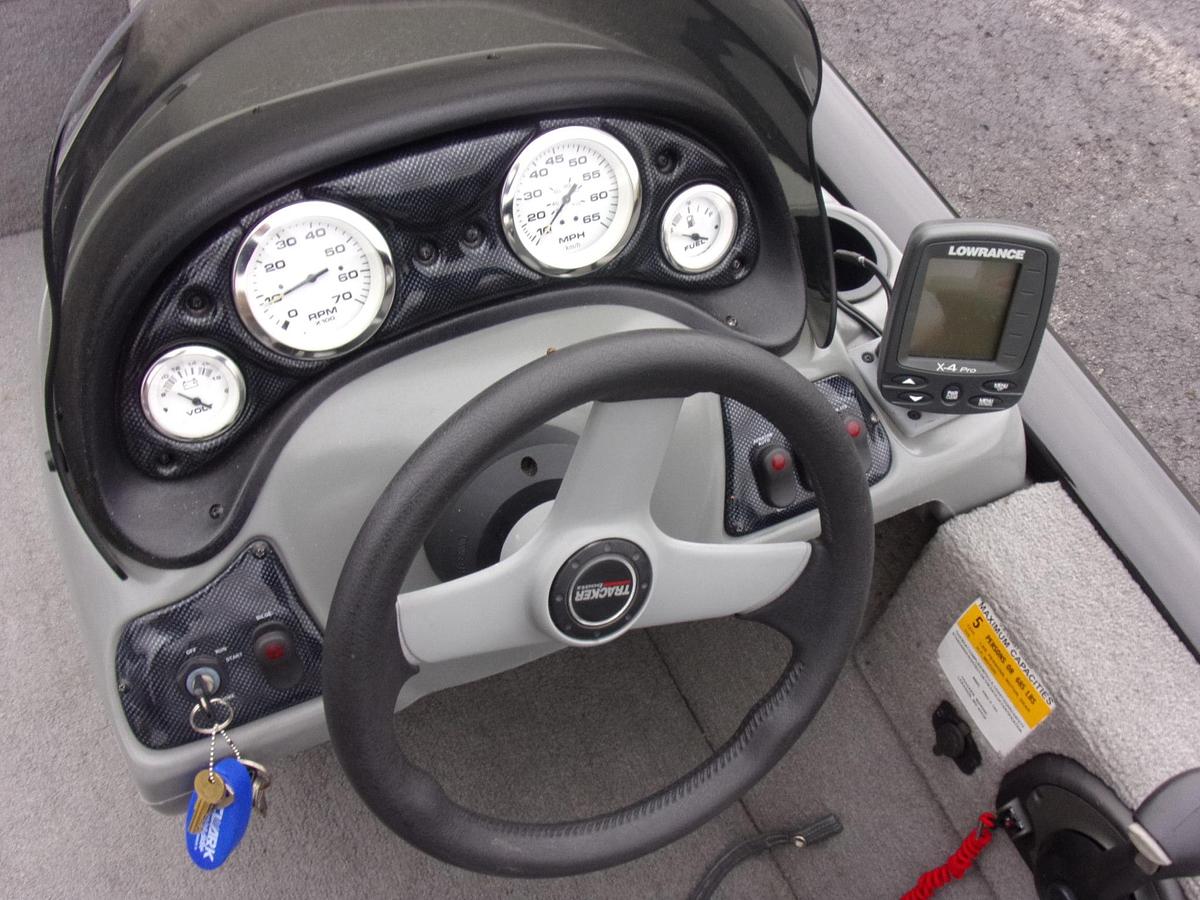 Used 2004 Tracker 185 PT with 2021 Mercury 115 4-stroke with 11 hours!