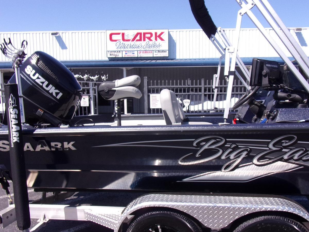 Used 2022 SeaArk Big Easy with Suzuki DF 250