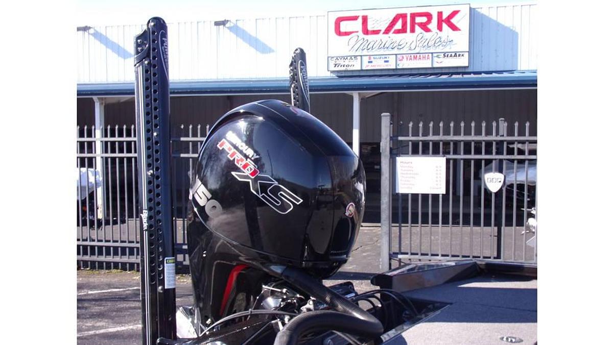 Used 2020 Vexus 2020 Vexus AVX 1980 with 2025 Mercury 150 L Pro XS