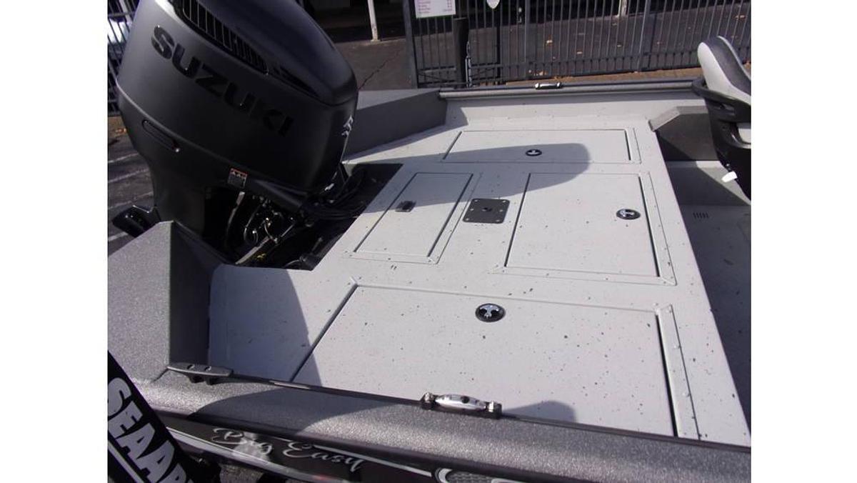 2026 SeaArk Big Easy with Suzuki DF 250 SS