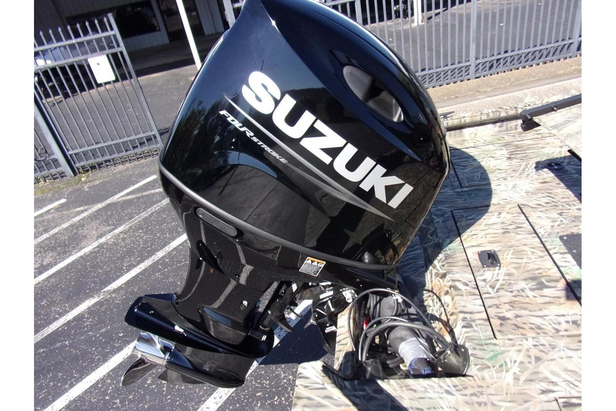 2025 SeaArk Phantom 20 XV Side Console