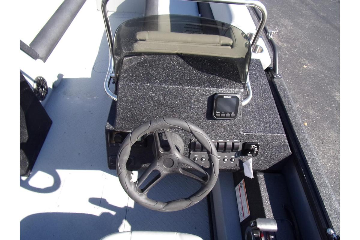 2025 SeaArk Big Easy