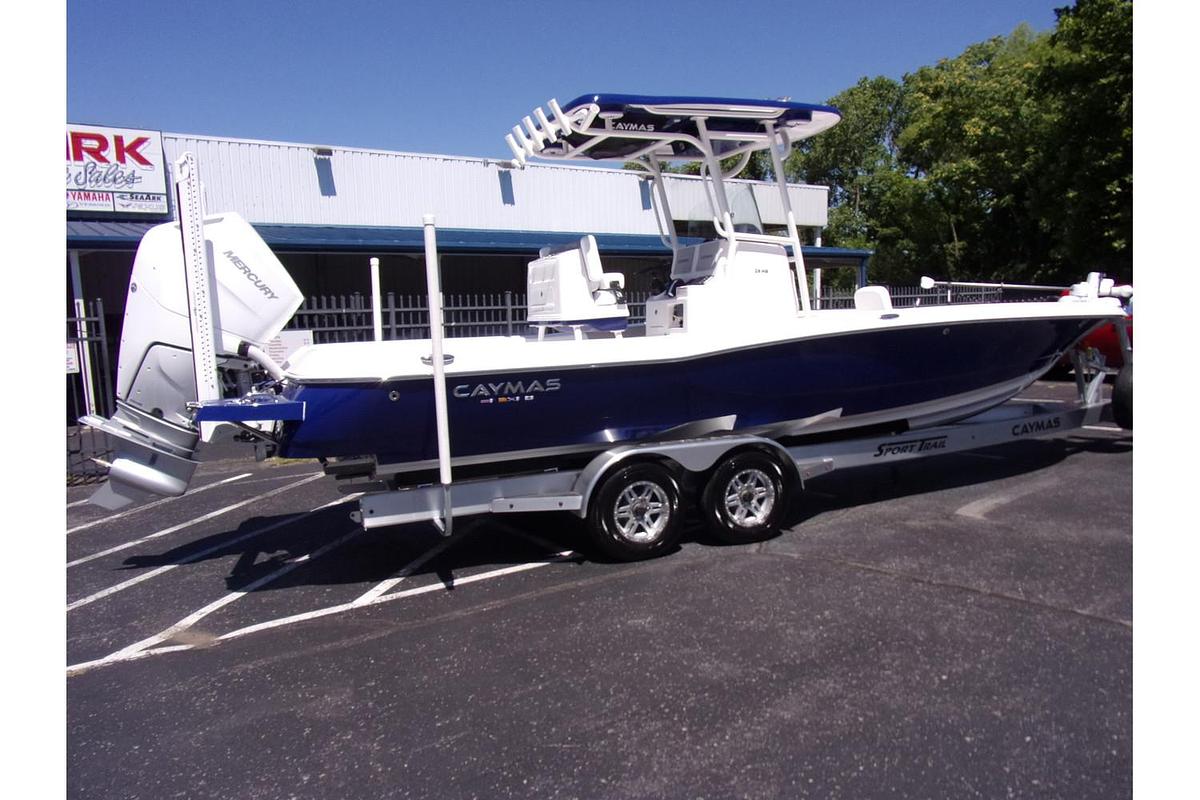 2025 Caymas 28 HB