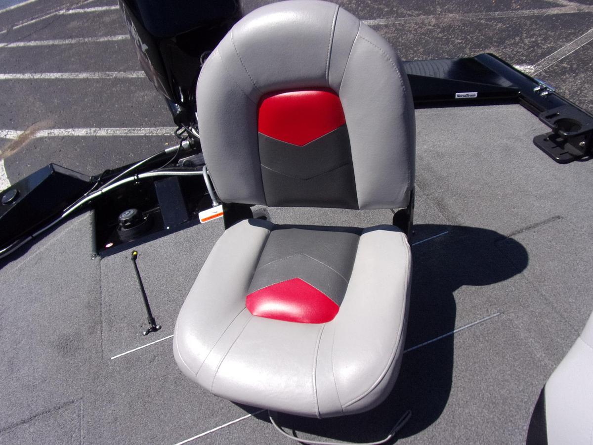 Used 2016 Tracker 175 TXW