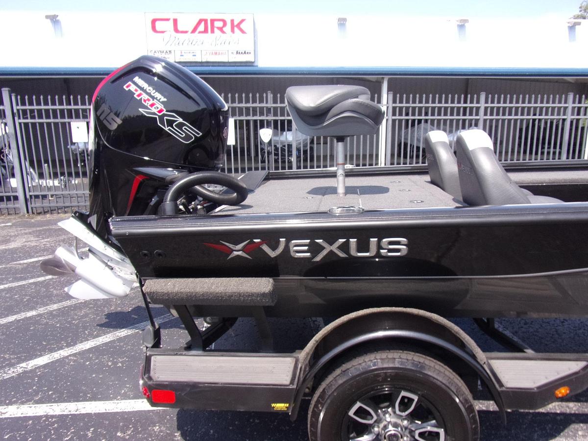 Used 2021 Vexus AVX 189 C with Mercury 115 Pro XS 4-stroke
