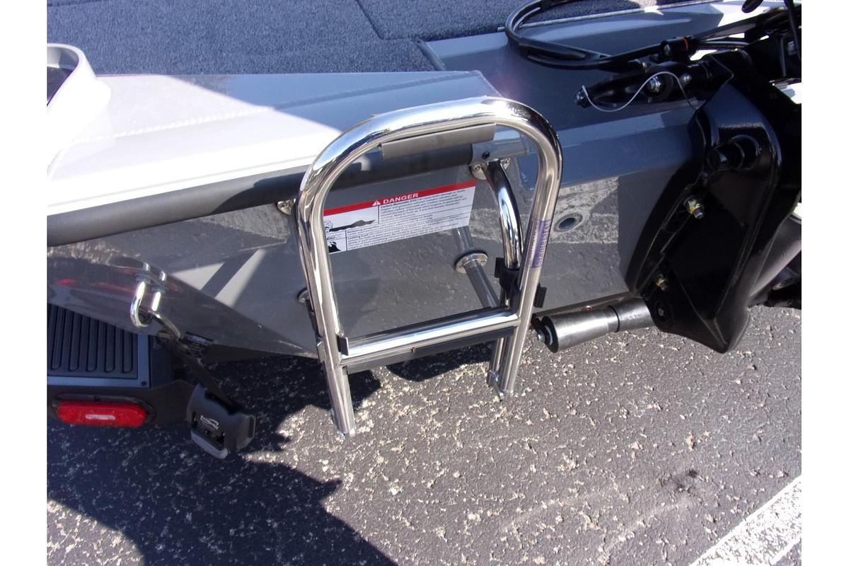 2026 Vexus AVX 1980 Raptor package