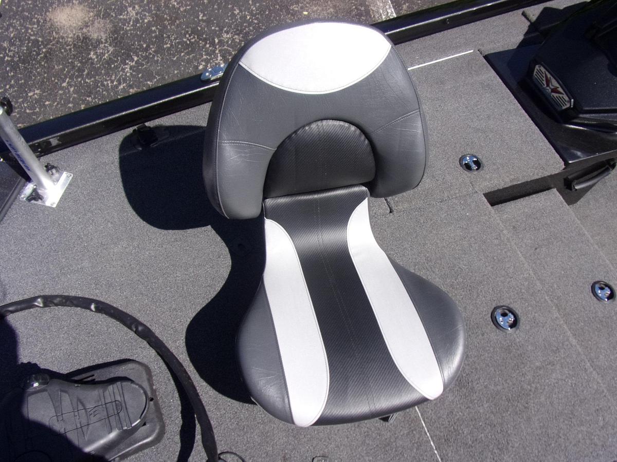 Used 2021 Vexus AVX 181 with Mercury 60 C.T. with 65 hours