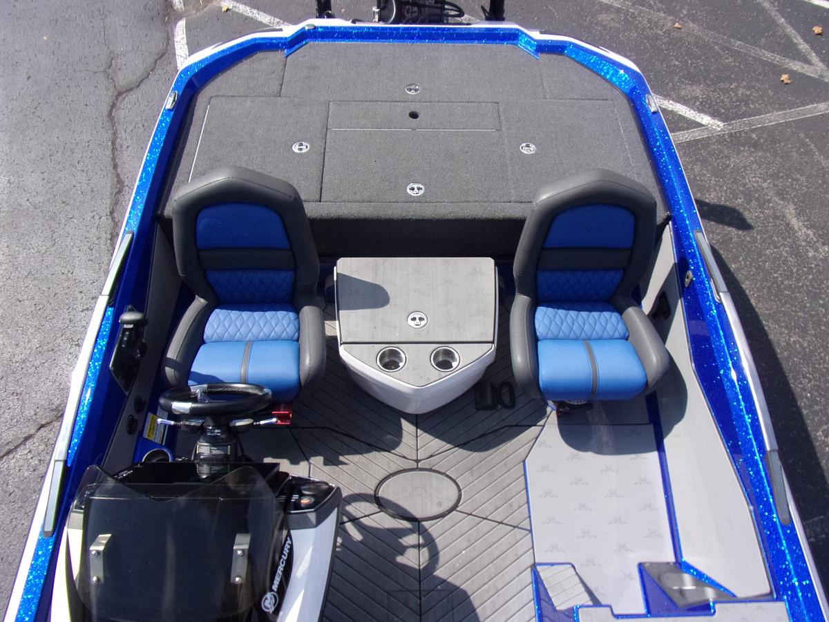 Used 2022 Vexus VX 21
