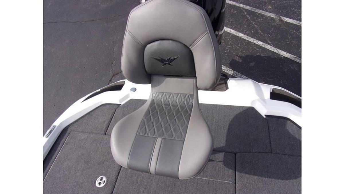 Used 2020 Vexus VX20 with only 30 HOURS!