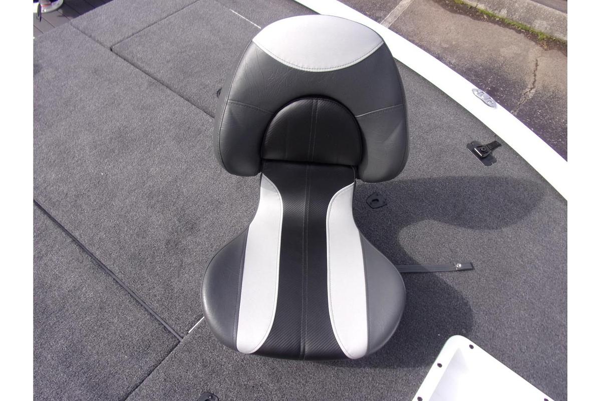 2025 Vexus AVX 1985 S