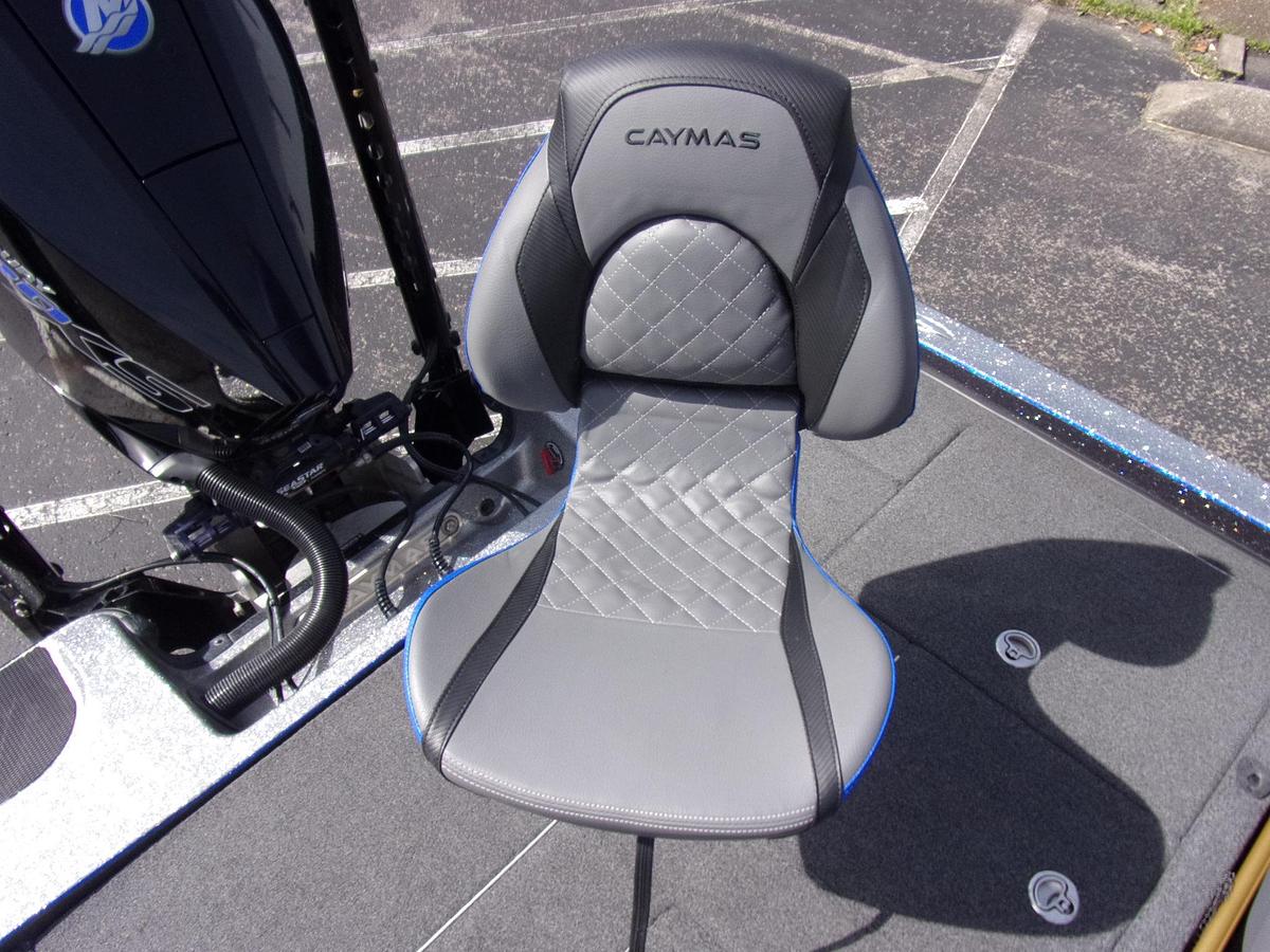 Used 2022 Caymas CX 2o Pro with Mercury 250 L Pro XS