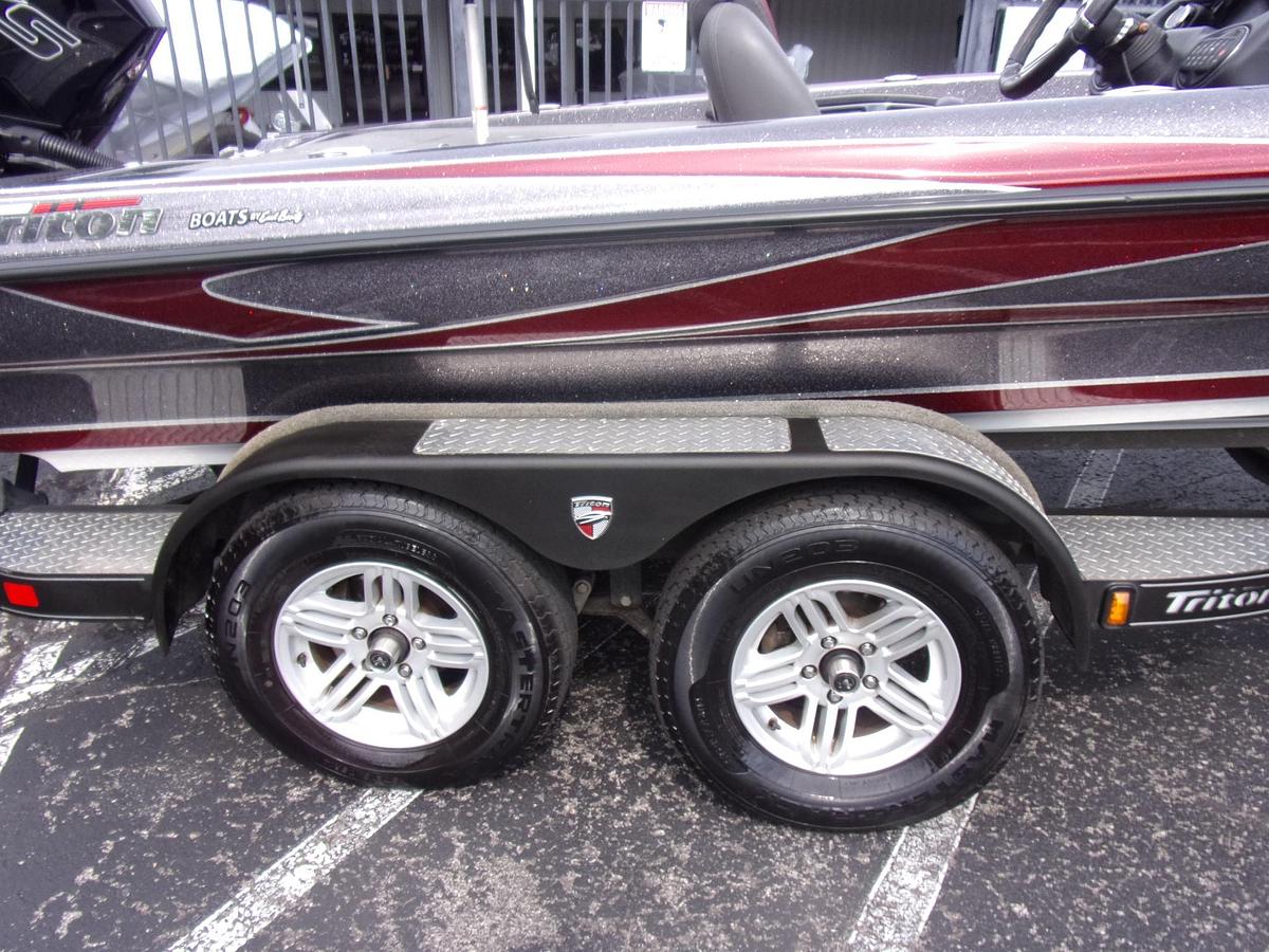Used 2017 Triton 20 TRX Patriot with 2021 Mercury 250 PrRo XS 4-stroke