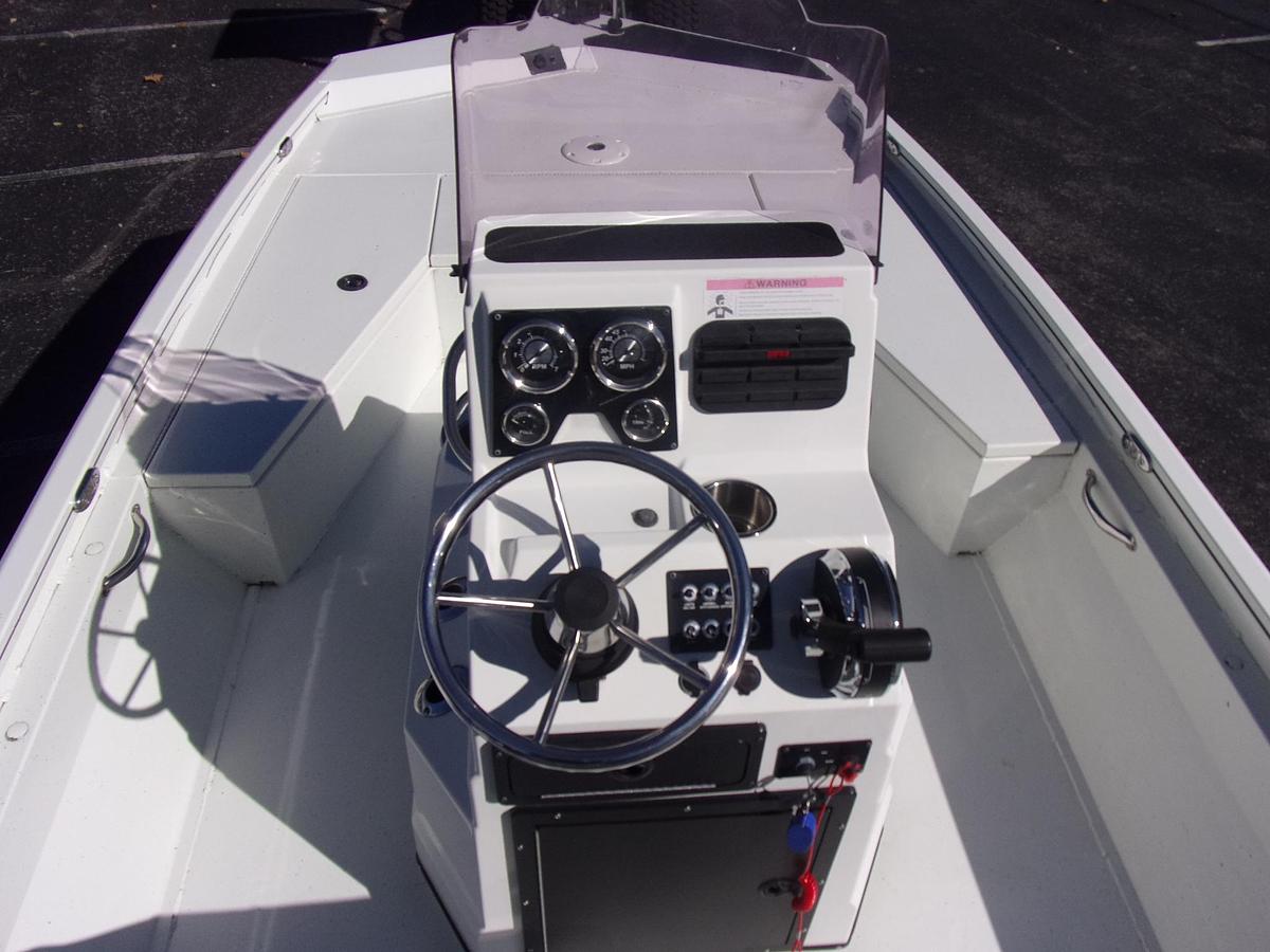 Used 2022 Lowe 20 Bay with Mercury 150 Pro XS ONLY 9 HOURS and 2 year warranty