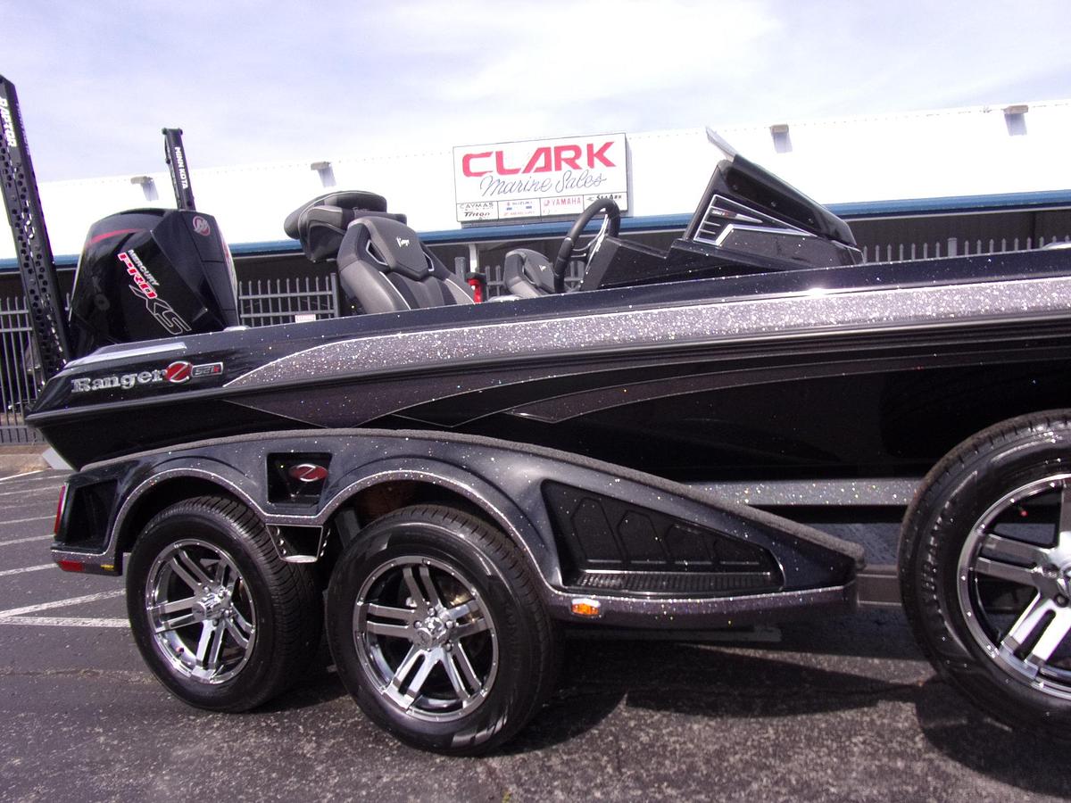 Used 2024 Ranger Z 521 R Ranger Cup with POINT 1 engine hour (not 1 hr - point 1 hr)!