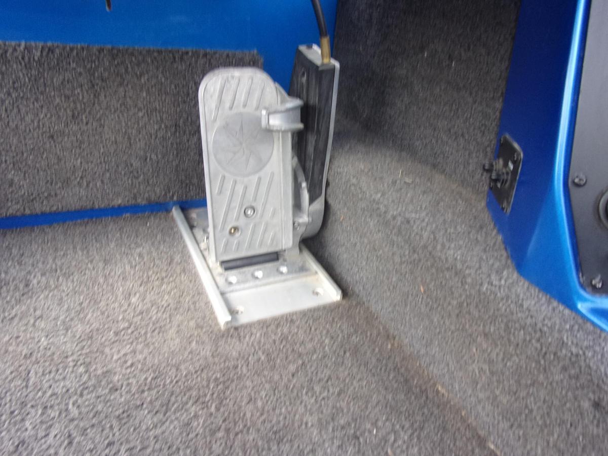Used 2020 Vexus AVX 2080 with Mercury 200 L Pro XS 4-stroke with only 130 hours