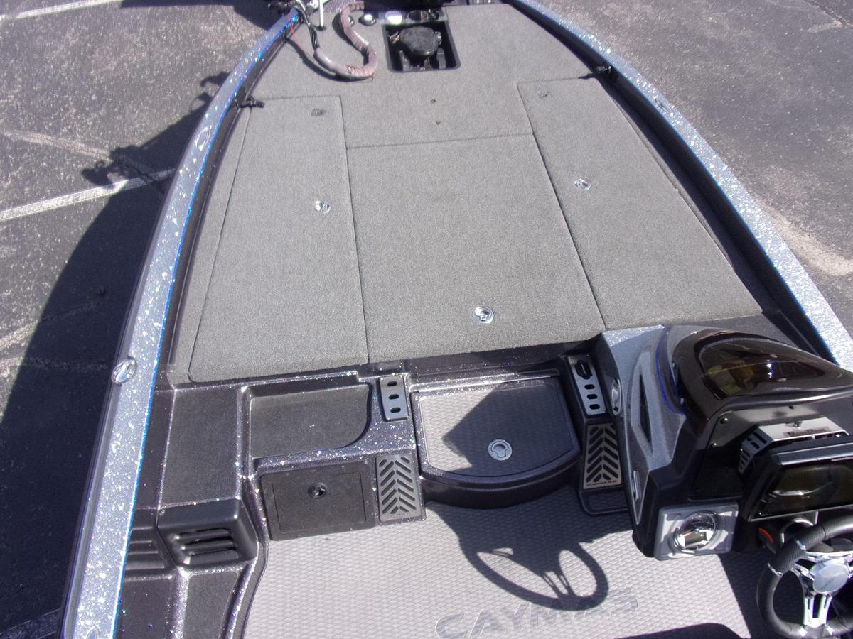 Used 2022 Caymas CX 2o Pro with Mercury 250 L Pro XS