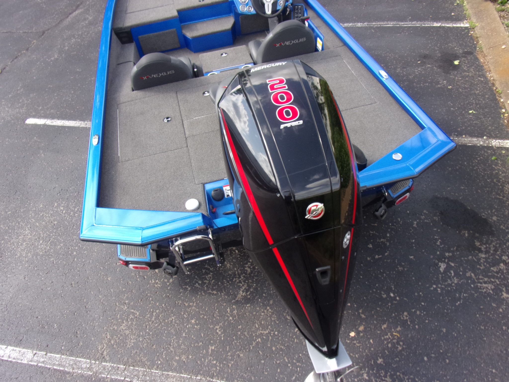 Used 2020 Vexus AVX 2080 with Mercury 200 L Pro XS 4-stroke with only 130 hours